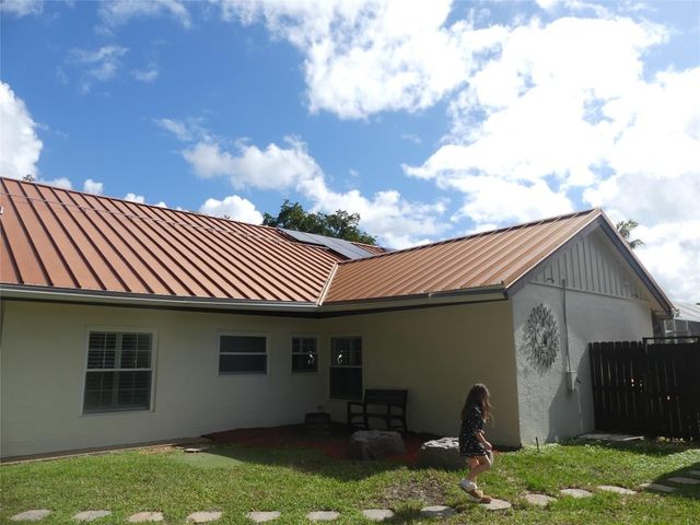 5221 Pinetree Road, Parkland, FL 33067