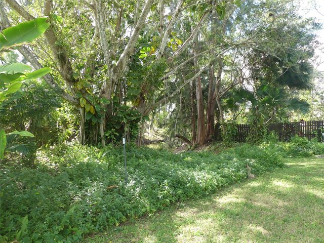 5221 Pinetree Road, Parkland, FL 33067