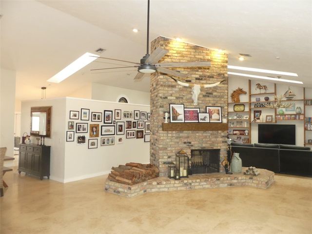 5221 Pinetree Road, Parkland, FL 33067