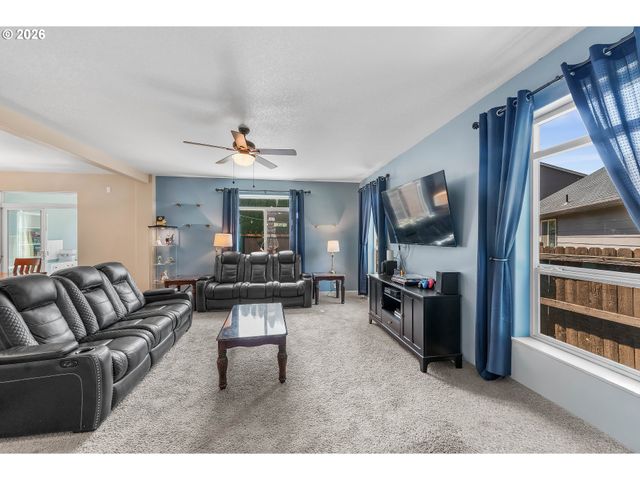 14307 Ne 102ND St, Vancouver, WA 98682