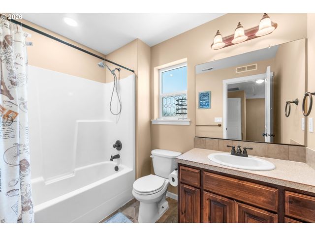 14307 Ne 102ND St, Vancouver, WA 98682