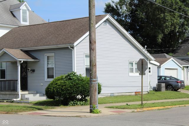 53 W Pennsylvania Street, Shelbyville, IN 46176