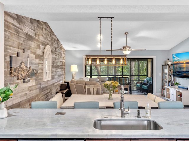 11205 Aspen Glen Drive, Boynton Beach, FL 33437