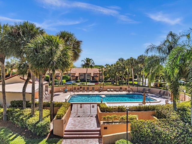 11205 Aspen Glen Drive, Boynton Beach, FL 33437