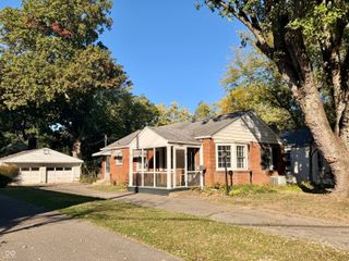 1524 E 54th Street, Indianapolis, IN 46220