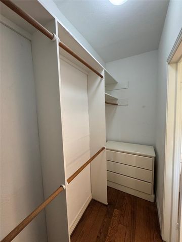 208 E 38th Street, Houston, TX 77018