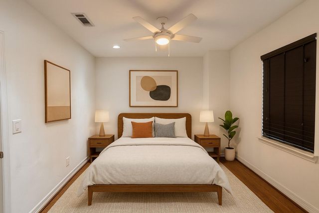 208 E 38th Street, Houston, TX 77018