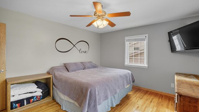 311 S Redwood Drive, Mankato, MN 56001