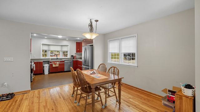 311 S Redwood Drive, Mankato, MN 56001