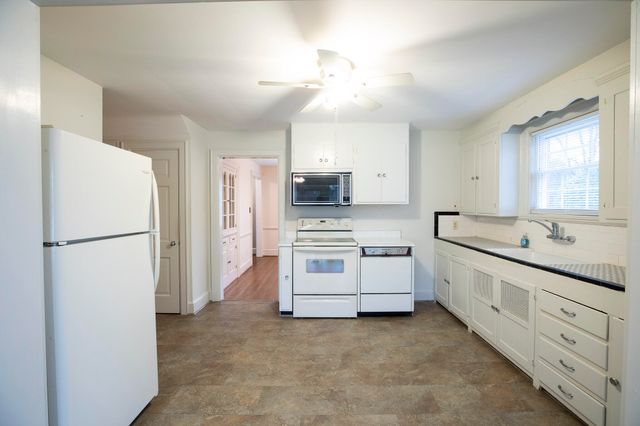 1818 Arlington RD, Roanoke, VA 24015