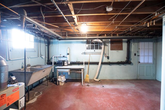 1818 Arlington RD, Roanoke, VA 24015