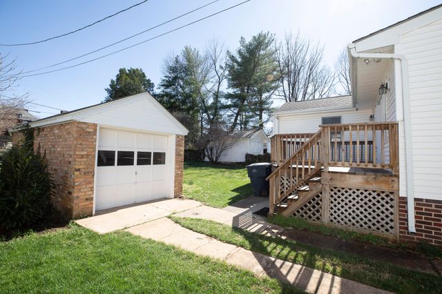 1818 Arlington RD, Roanoke, VA 24015