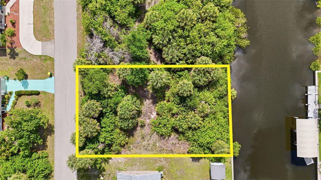 18318 VAN NUYS CIRCLE, Port Charlotte, FL 33948