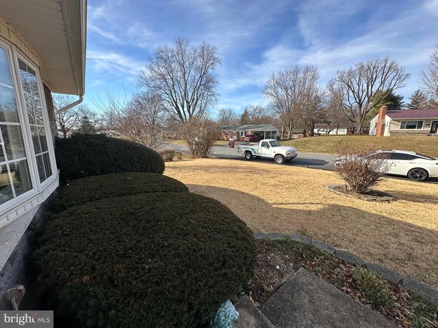 13823 DISTANT VIEW AVE, Maugansville, MD 21767