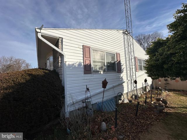 13823 DISTANT VIEW AVE, Maugansville, MD 21767