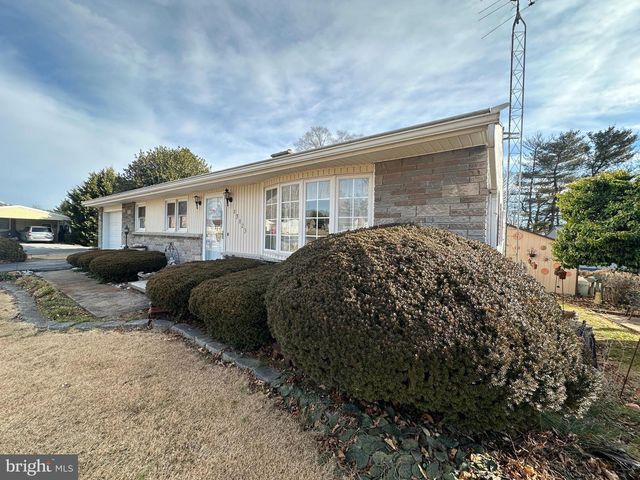 13823 DISTANT VIEW AVE, Maugansville, MD 21767