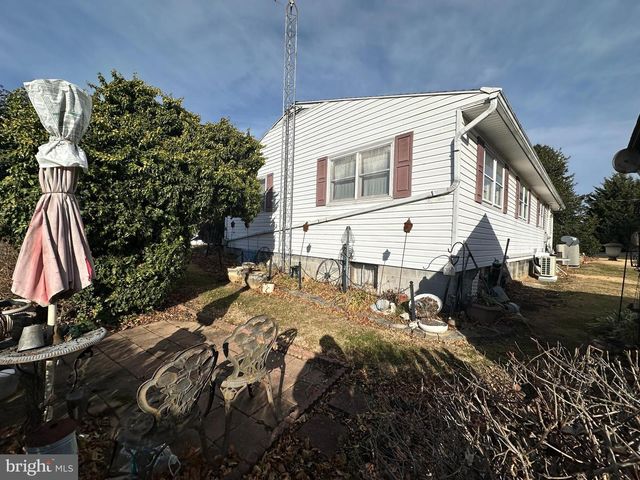13823 DISTANT VIEW AVE, Maugansville, MD 21767