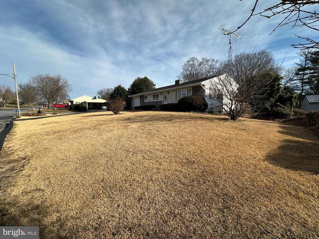 13823 DISTANT VIEW AVE, Maugansville, MD 21767
