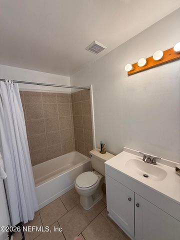 10711 WHISPERING WOODS Place 1, Jacksonville, FL 32246