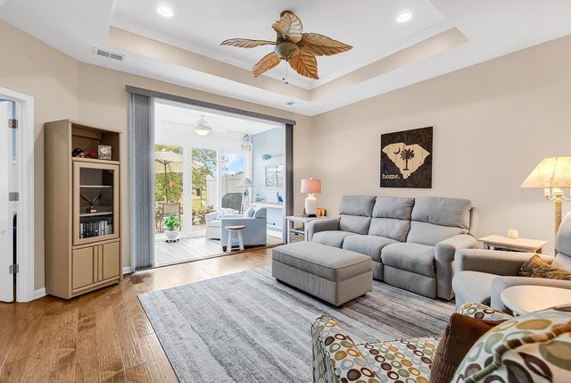120 Queens Cove Pl Unit B, Myrtle Beach, SC 29579