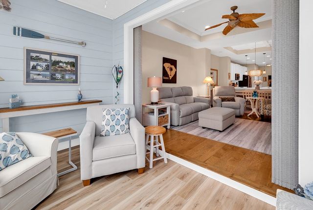 120 Queens Cove Pl Unit B, Myrtle Beach, SC 29579