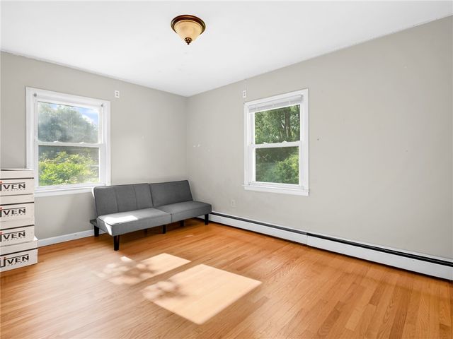 171 Tiogue Avenue, Coventry, RI 02816