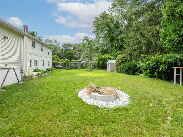 171 Tiogue Avenue, Coventry, RI 02816