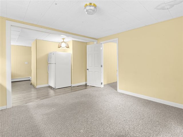 171 Tiogue Avenue, Coventry, RI 02816