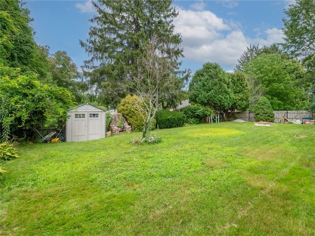 171 Tiogue Avenue, Coventry, RI 02816