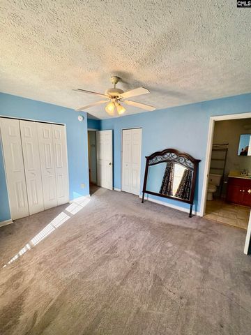 121 Woodmere Circle, Swansea, SC 29160