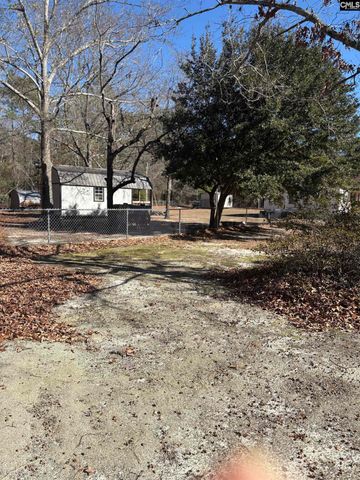 121 Woodmere Circle, Swansea, SC 29160