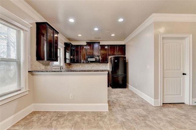 710 Summerstone Lane, Lawrenceville, GA 30044