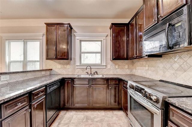 710 Summerstone Lane, Lawrenceville, GA 30044