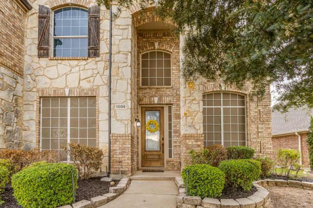 1008 Linden Drive, Burleson, TX 76028