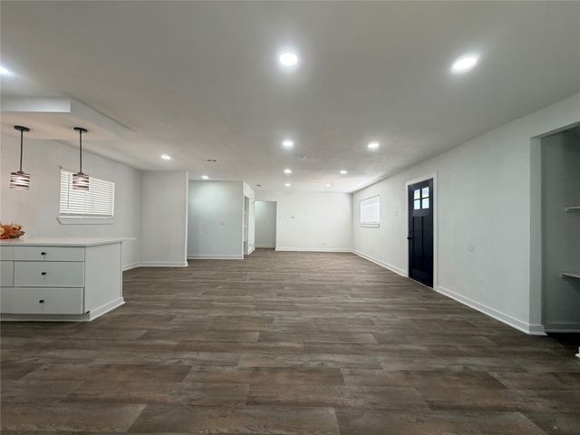 1424 E Parker Road, Plano, TX 75074