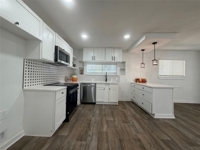 1424 E Parker Road, Plano, TX 75074