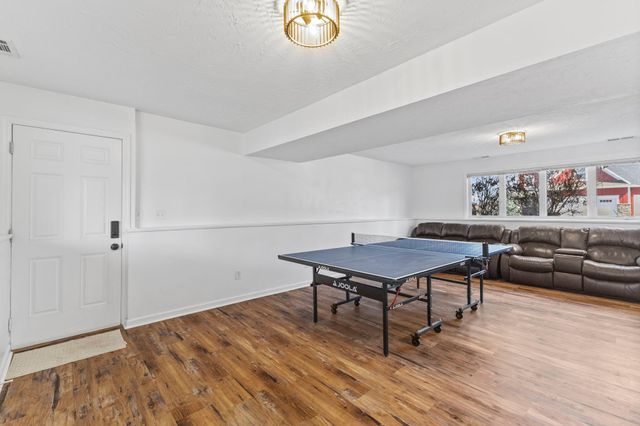 15512 Ridgemont Avenue SE, Prior Lake, MN 55372