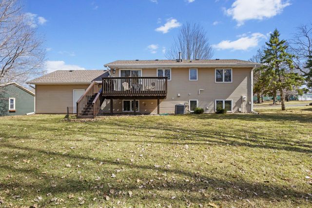 15512 Ridgemont Avenue SE, Prior Lake, MN 55372