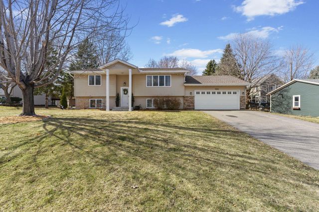 15512 Ridgemont Avenue SE, Prior Lake, MN 55372