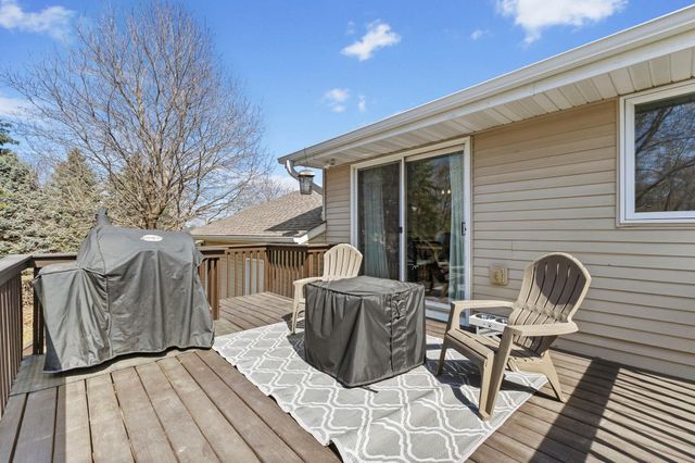 15512 Ridgemont Avenue SE, Prior Lake, MN 55372