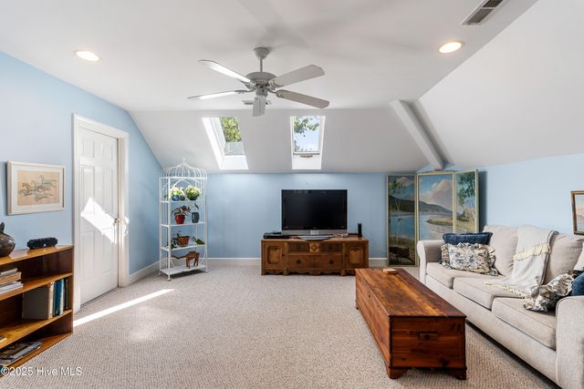 8819 Sawmill Creek Lane, Wilmington, NC 28411