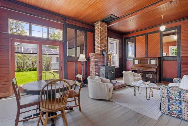 11 Highland Street, Meredith, NH 03253