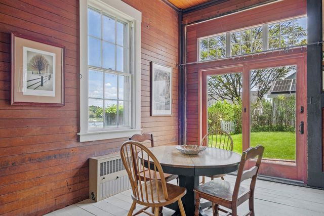 11 Highland Street, Meredith, NH 03253