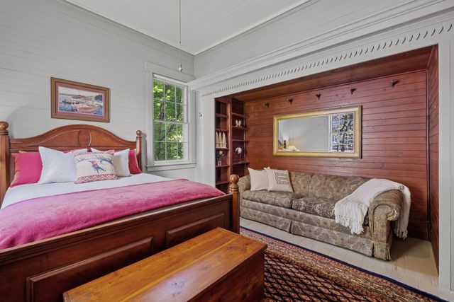 11 Highland Street, Meredith, NH 03253