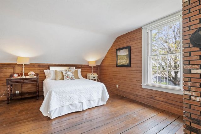 11 Highland Street, Meredith, NH 03253