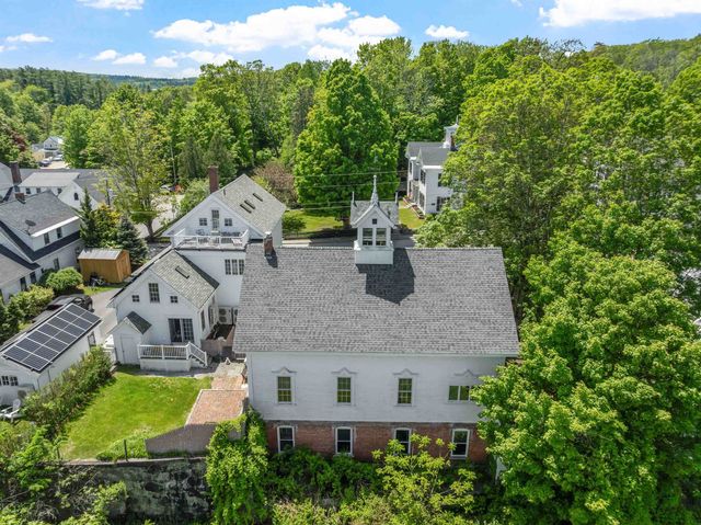 11 Highland Street, Meredith, NH 03253