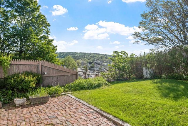 11 Highland Street, Meredith, NH 03253