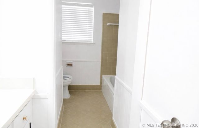 7836 S College Avenue, Tulsa, OK 74136