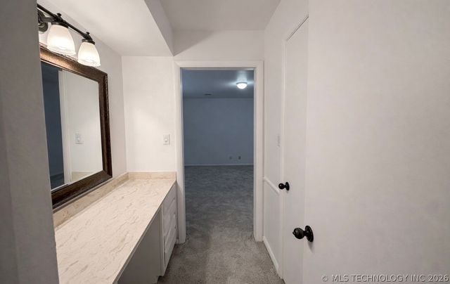 7836 S College Avenue, Tulsa, OK 74136