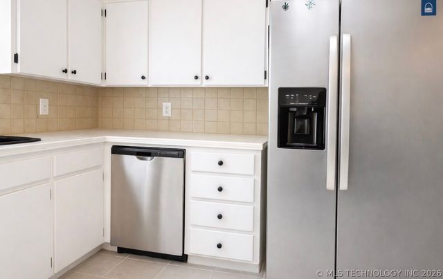 7836 S College Avenue, Tulsa, OK 74136